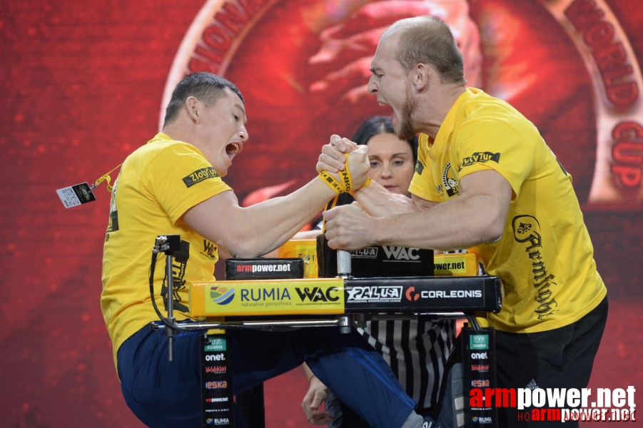 Zloty Tur 2015 by Mark Kazus - Right Hand # Siłowanie na ręce # Armwrestling # Armpower.net