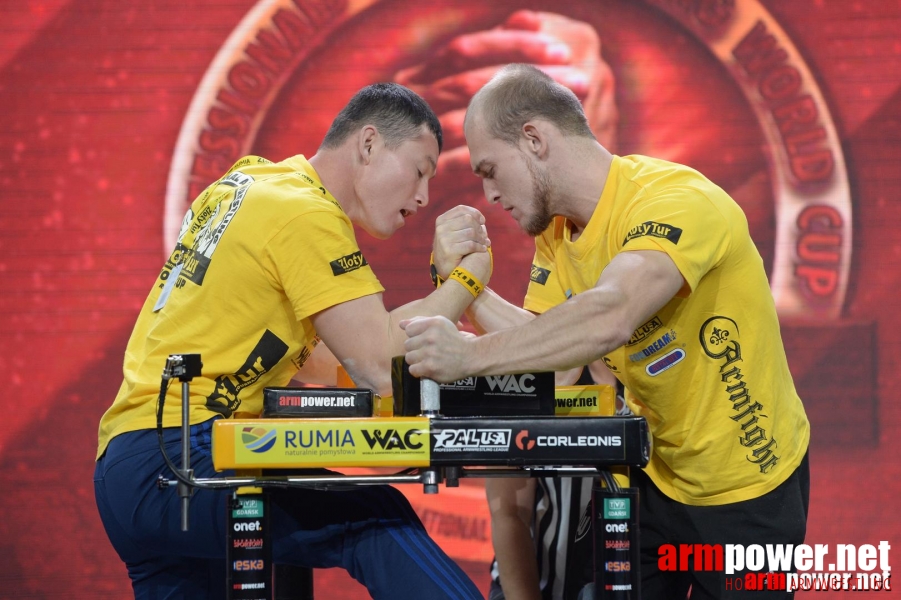 Zloty Tur 2015 by Mark Kazus - Right Hand # Siłowanie na ręce # Armwrestling # Armpower.net