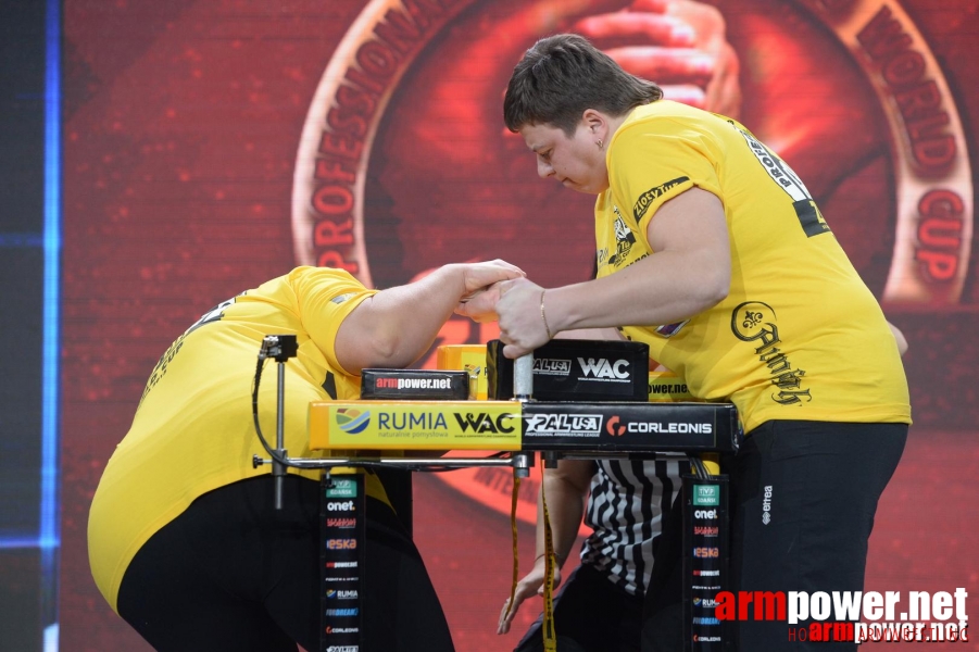 Zloty Tur 2015 by Mark Kazus - Right Hand # Siłowanie na ręce # Armwrestling # Armpower.net