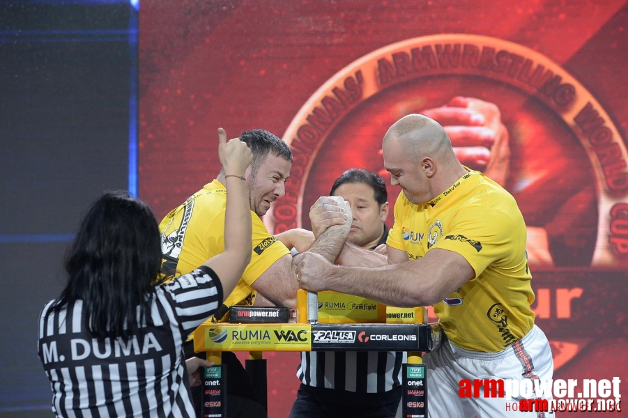 Zloty Tur 2015 by Mark Kazus - Right Hand # Siłowanie na ręce # Armwrestling # Armpower.net