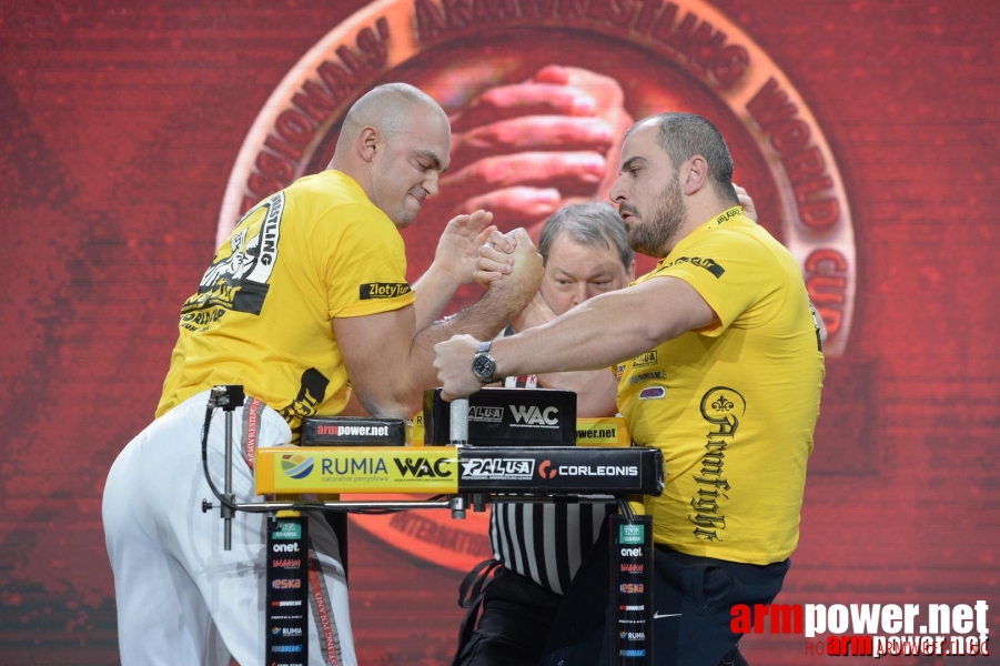 Zloty Tur 2015 by Mark Kazus - Right Hand # Siłowanie na ręce # Armwrestling # Armpower.net