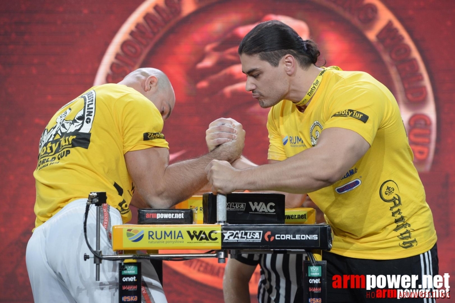 Zloty Tur 2015 by Mark Kazus - Right Hand # Siłowanie na ręce # Armwrestling # Armpower.net