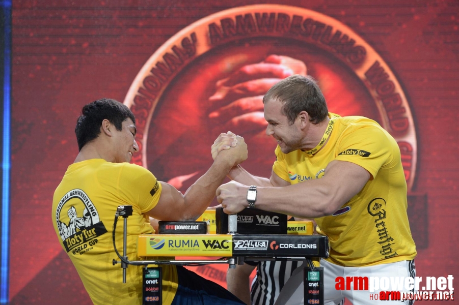 Zloty Tur 2015 by Mark Kazus - Right Hand # Siłowanie na ręce # Armwrestling # Armpower.net