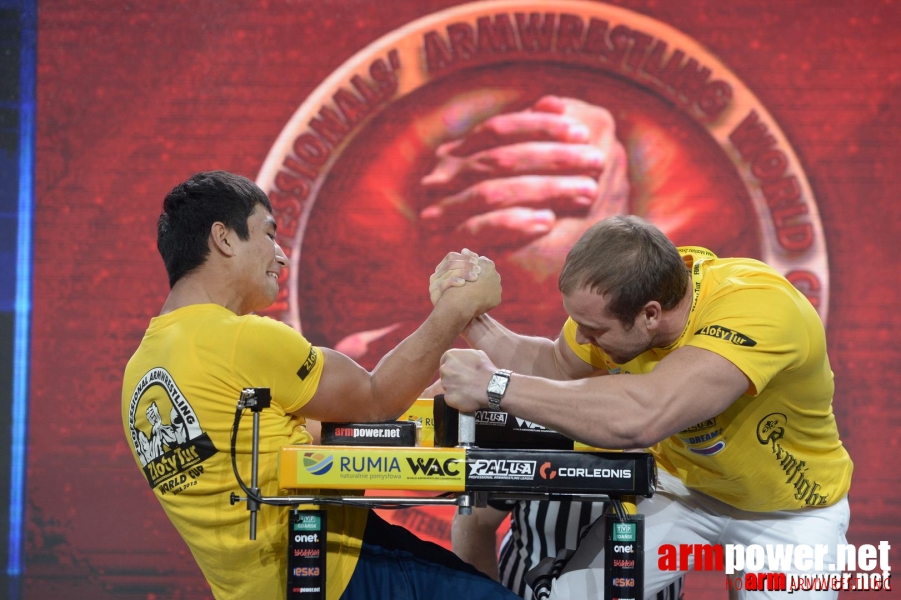 Zloty Tur 2015 by Mark Kazus - Right Hand # Siłowanie na ręce # Armwrestling # Armpower.net