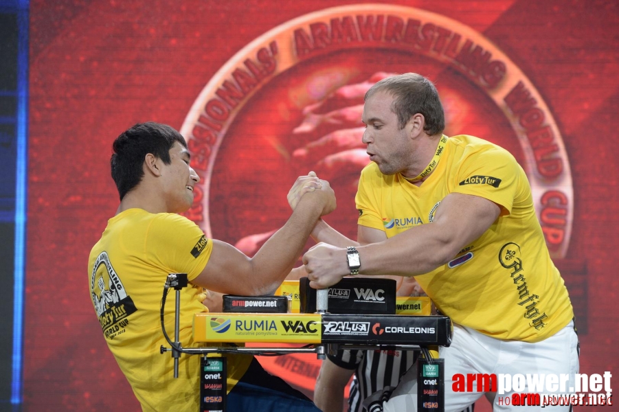 Zloty Tur 2015 by Mark Kazus - Right Hand # Siłowanie na ręce # Armwrestling # Armpower.net