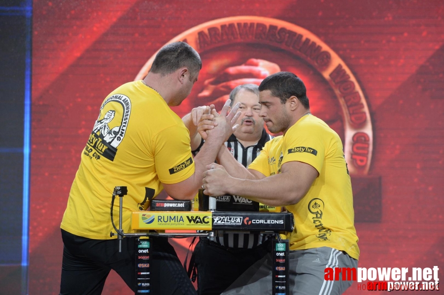 Zloty Tur 2015 by Mark Kazus - Right Hand # Siłowanie na ręce # Armwrestling # Armpower.net