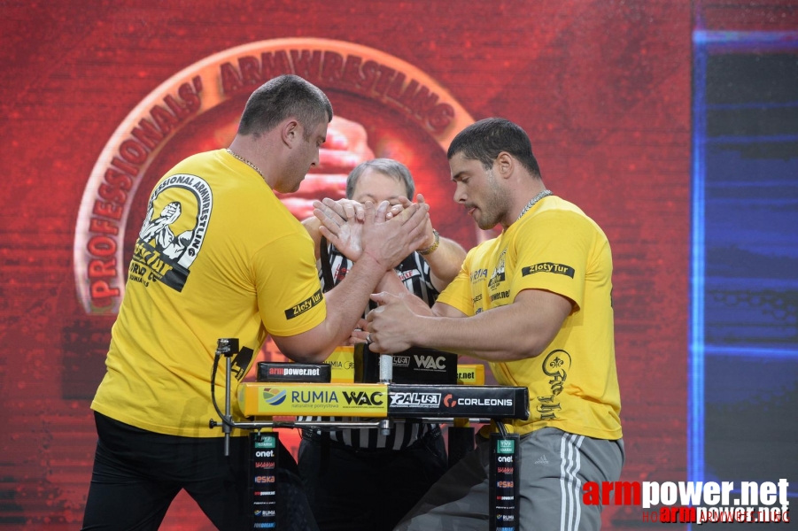 Zloty Tur 2015 by Mark Kazus - Right Hand # Siłowanie na ręce # Armwrestling # Armpower.net