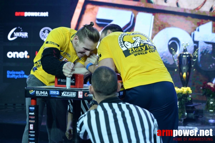 Zloty Tur 2016 - left hand by Mark Kazus # Siłowanie na ręce # Armwrestling # Armpower.net