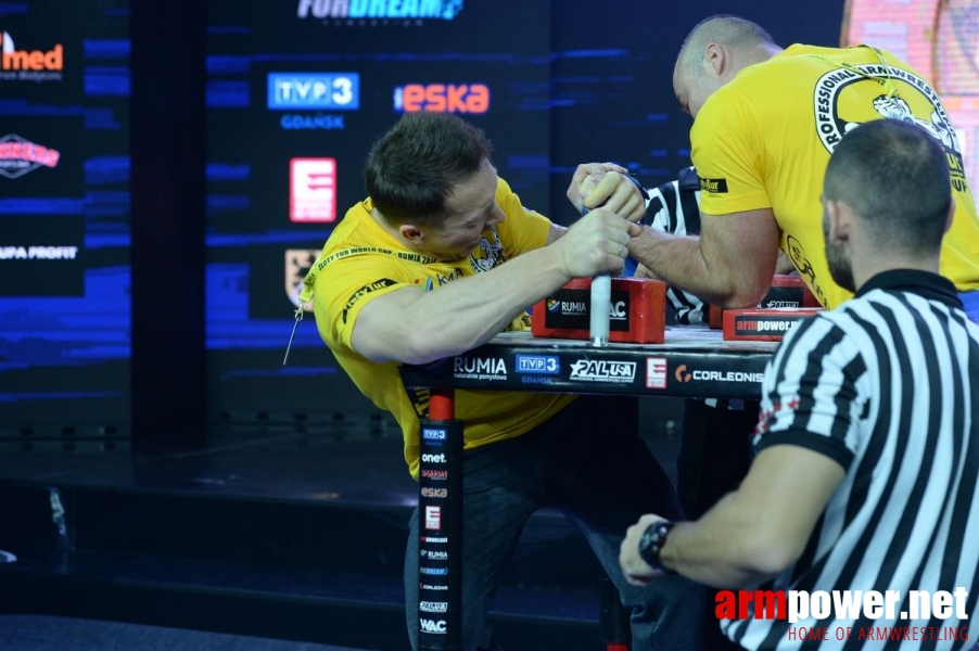 Zloty Tur 2016 - left hand by Mark Kazus # Siłowanie na ręce # Armwrestling # Armpower.net