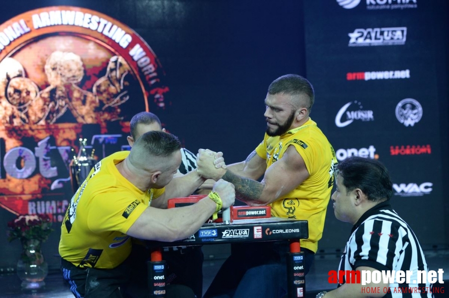 Zloty Tur 2016 - left hand by Mark Kazus # Siłowanie na ręce # Armwrestling # Armpower.net