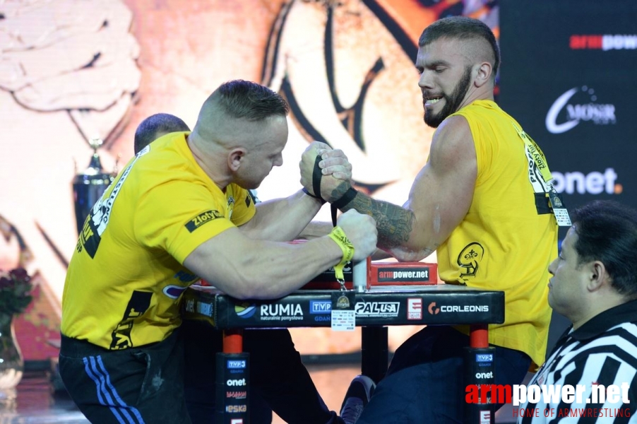 Zloty Tur 2016 - left hand by Mark Kazus # Siłowanie na ręce # Armwrestling # Armpower.net