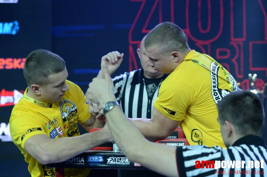 Zloty Tur 2016 - left hand by Mark Kazus # Siłowanie na ręce # Armwrestling # Armpower.net