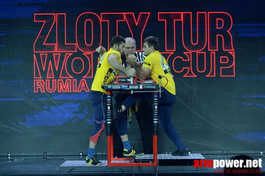 Zloty Tur 2016 - left hand by Mark Kazus # Armwrestling # Armpower.net