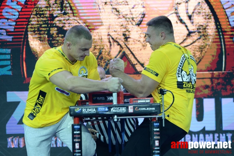 Zloty Tur 2016 - left hand by Mark Kazus # Siłowanie na ręce # Armwrestling # Armpower.net