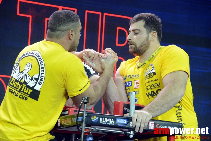 Zloty Tur 2016 - right hand # Siłowanie na ręce # Armwrestling # Armpower.net