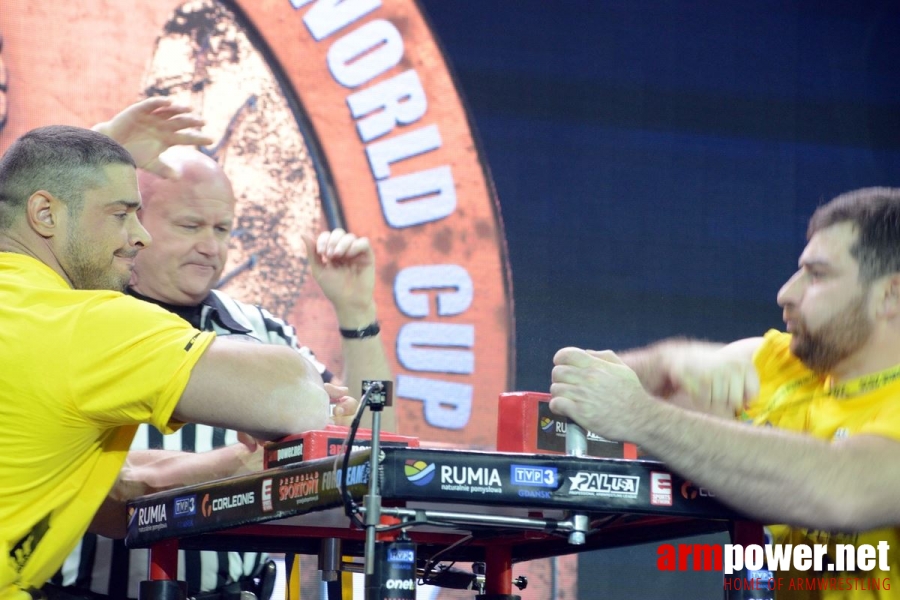 Zloty Tur 2016 - right hand # Siłowanie na ręce # Armwrestling # Armpower.net