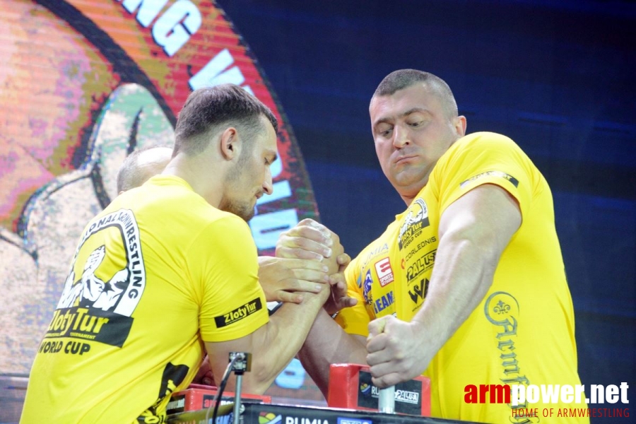 Zloty Tur 2016 - right hand # Armwrestling # Armpower.net