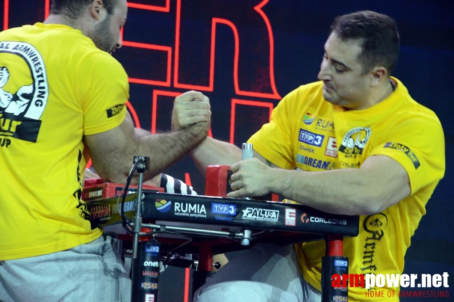 Zloty Tur 2016 - right hand # Siłowanie na ręce # Armwrestling # Armpower.net