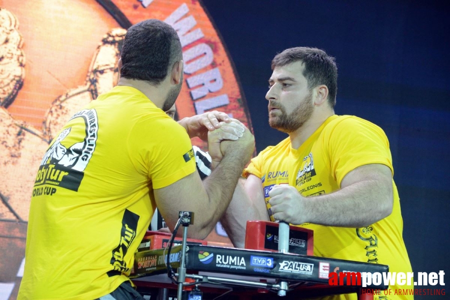 Zloty Tur 2016 - right hand # Siłowanie na ręce # Armwrestling # Armpower.net