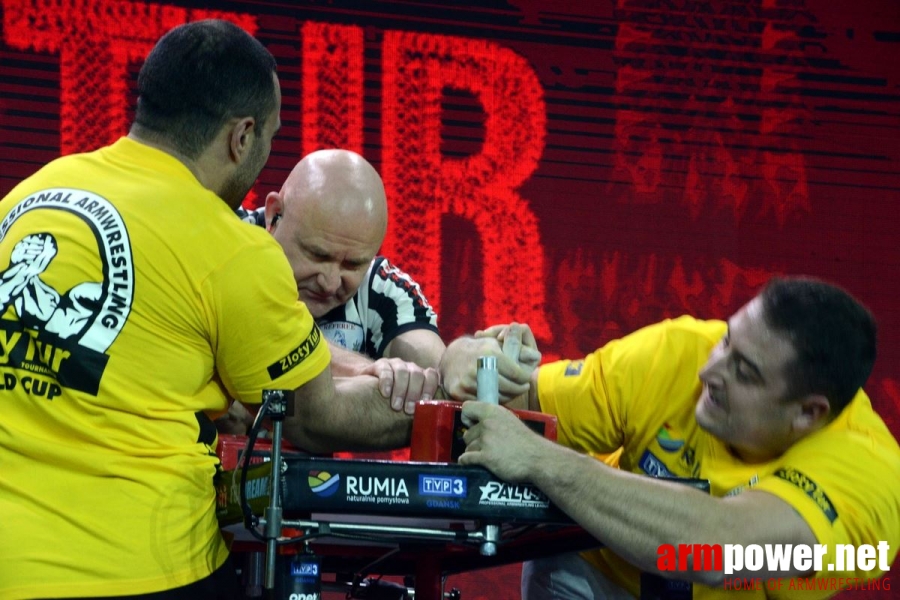 Zloty Tur 2016 - right hand # Siłowanie na ręce # Armwrestling # Armpower.net