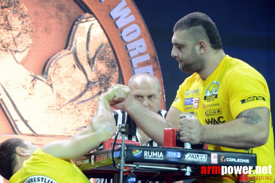 Zloty Tur 2016 - right hand # Siłowanie na ręce # Armwrestling # Armpower.net