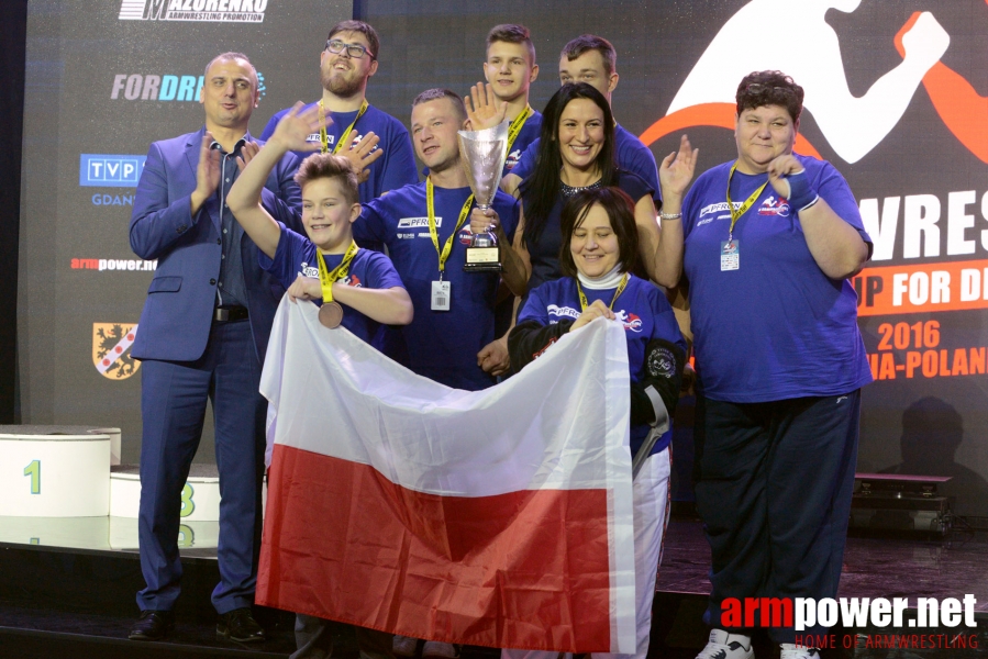 II World Cup for Disabled 2016 - left hand # Armwrestling # Armpower.net