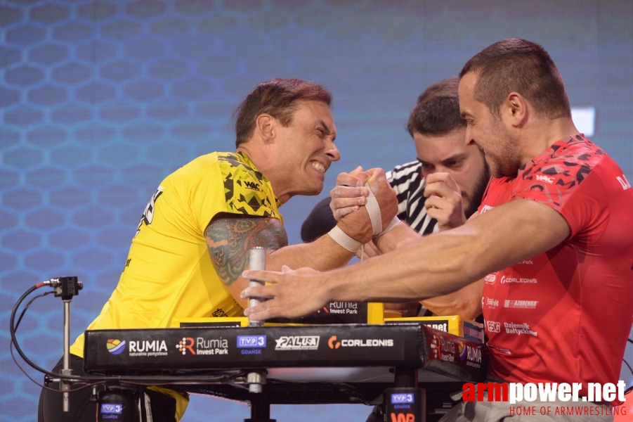 Armfight #48 - Bartosiewicz vs Tiete # Armwrestling # Armpower.net