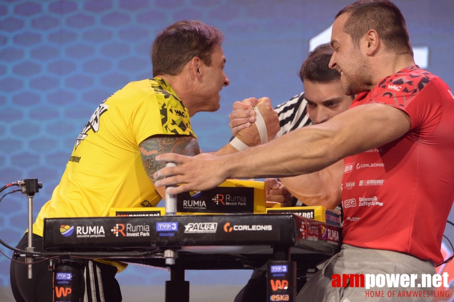 Armfight #48 - Bartosiewicz vs Tiete # Armwrestling # Armpower.net