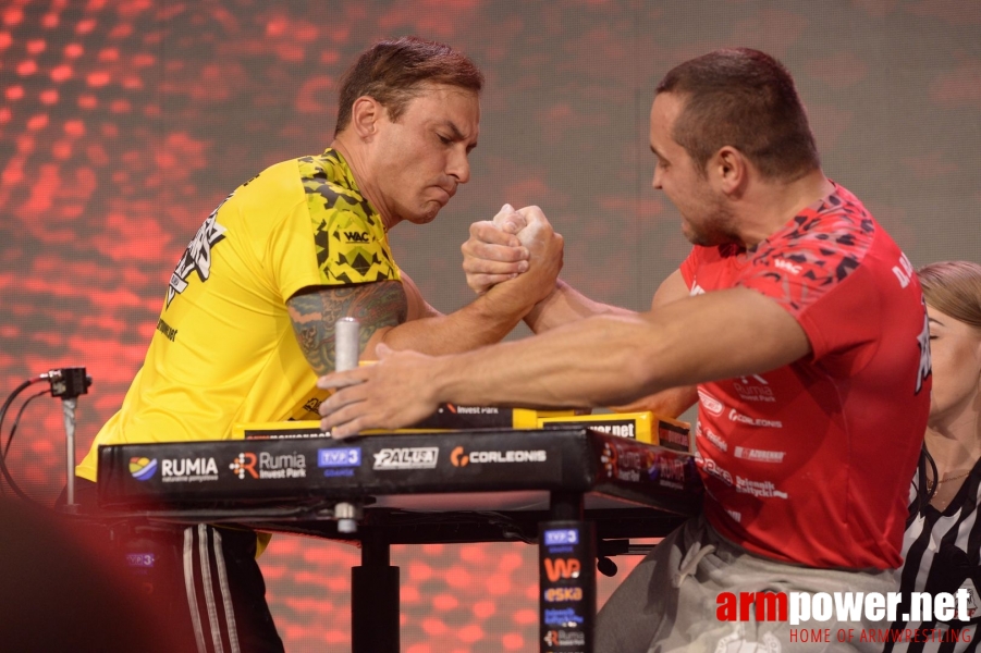 Armfight #48 - Bartosiewicz vs Tiete # Armwrestling # Armpower.net