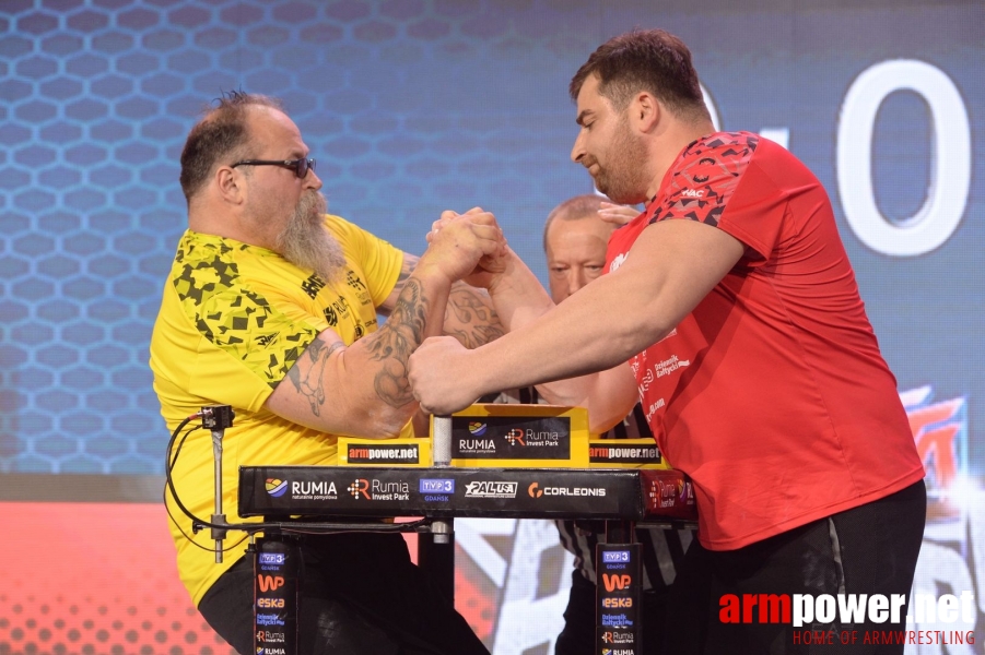 Armfight #48 - Bresnan vs Kvikvinia # Armwrestling # Armpower.net