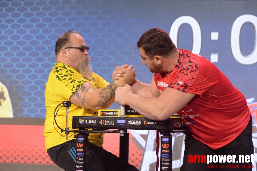 Armfight #48 - Bresnan vs Kvikvinia # Armwrestling # Armpower.net