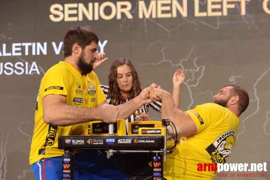 Zloty Tur 2017 - left hand finals # Armwrestling # Armpower.net