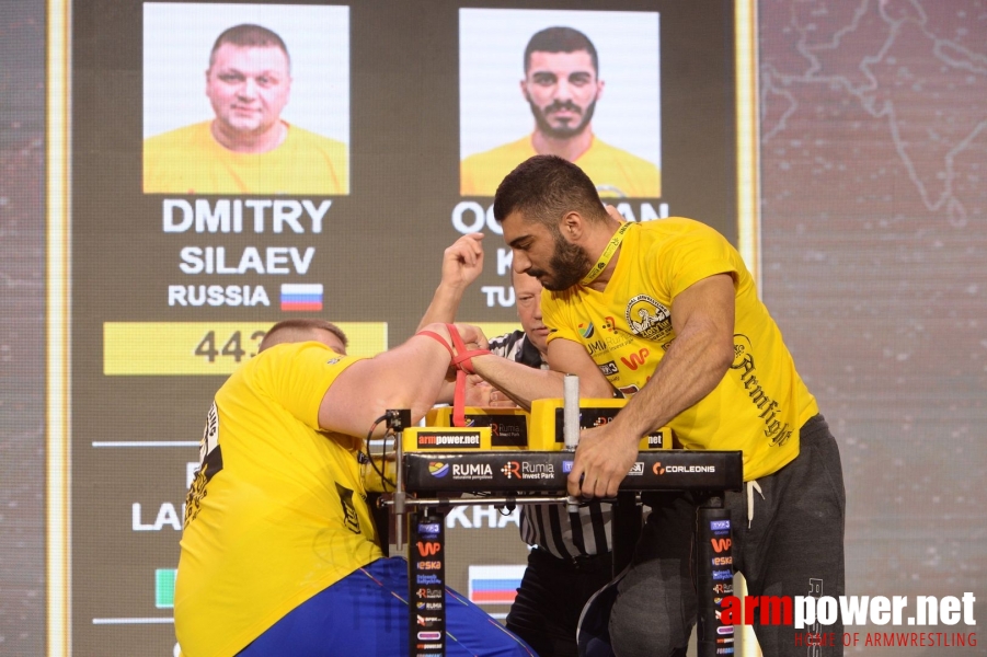 Zloty Tur 2017 - right hand finals # Siłowanie na ręce # Armwrestling # Armpower.net