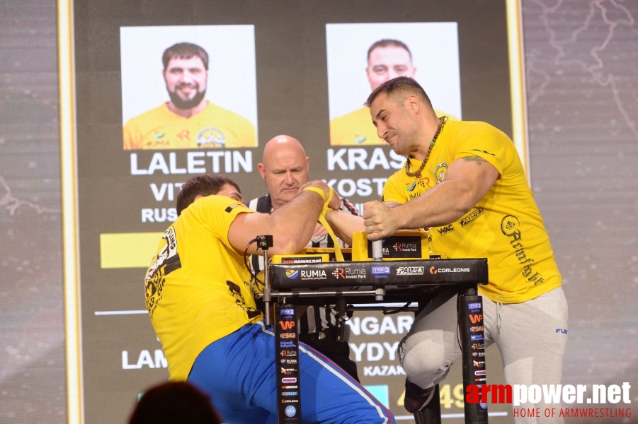 Zloty Tur 2017 - right hand finals # Siłowanie na ręce # Armwrestling # Armpower.net