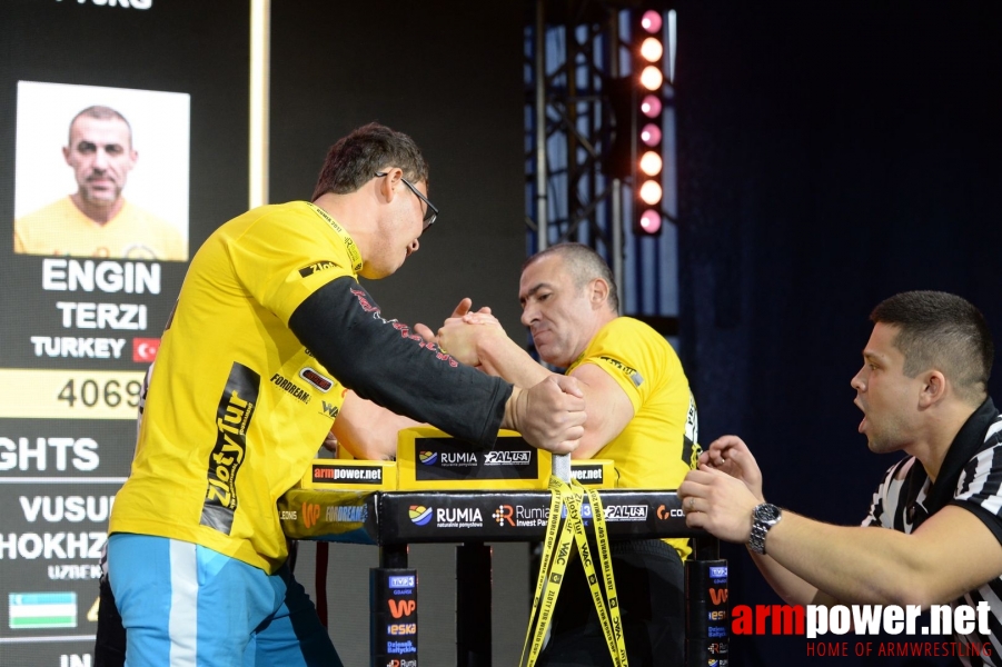 Zloty Tur 2017 - left hand eliminations # Armwrestling # Armpower.net