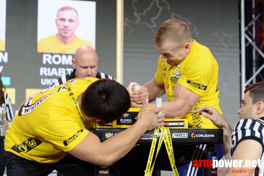 Zloty Tur 2017 - left hand eliminations # Siłowanie na ręce # Armwrestling # Armpower.net