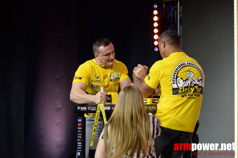 Zloty Tur 2017 - left hand eliminations # Armwrestling # Armpower.net