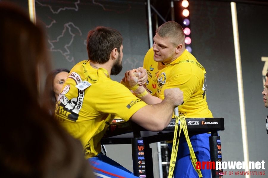 Zloty Tur 2017 - left hand eliminations # Armwrestling # Armpower.net