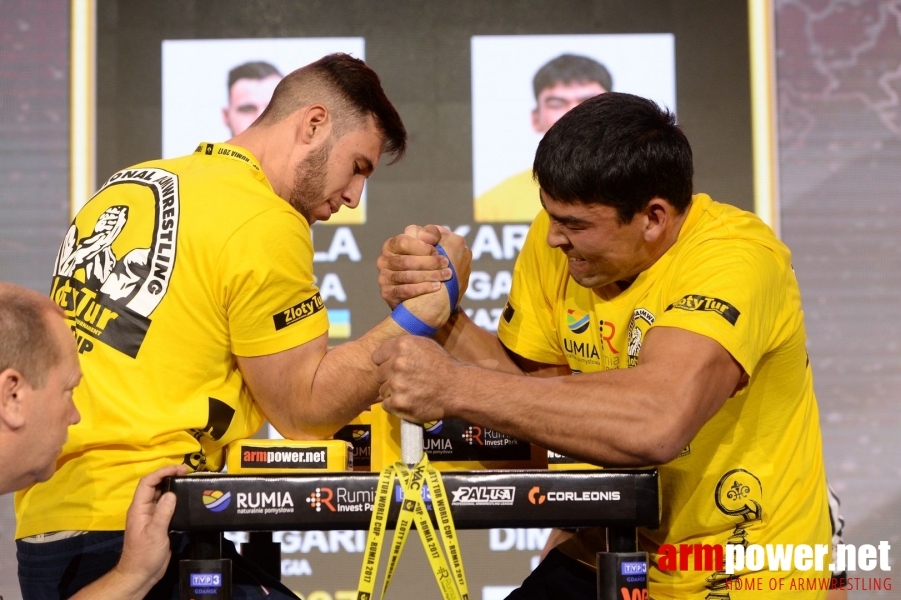 Zloty Tur 2017 - right hand eliminations # Siłowanie na ręce # Armwrestling # Armpower.net