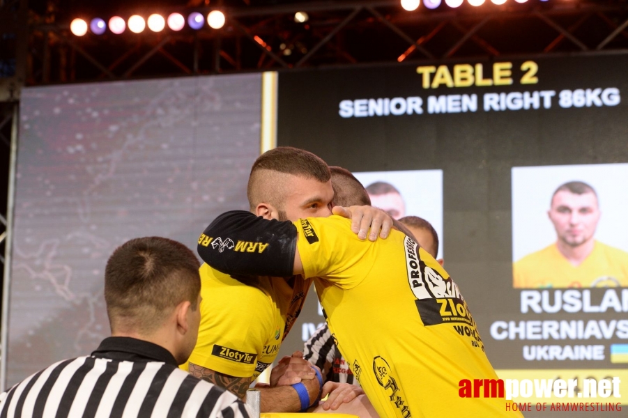 Zloty Tur 2017 - right hand eliminations # Siłowanie na ręce # Armwrestling # Armpower.net