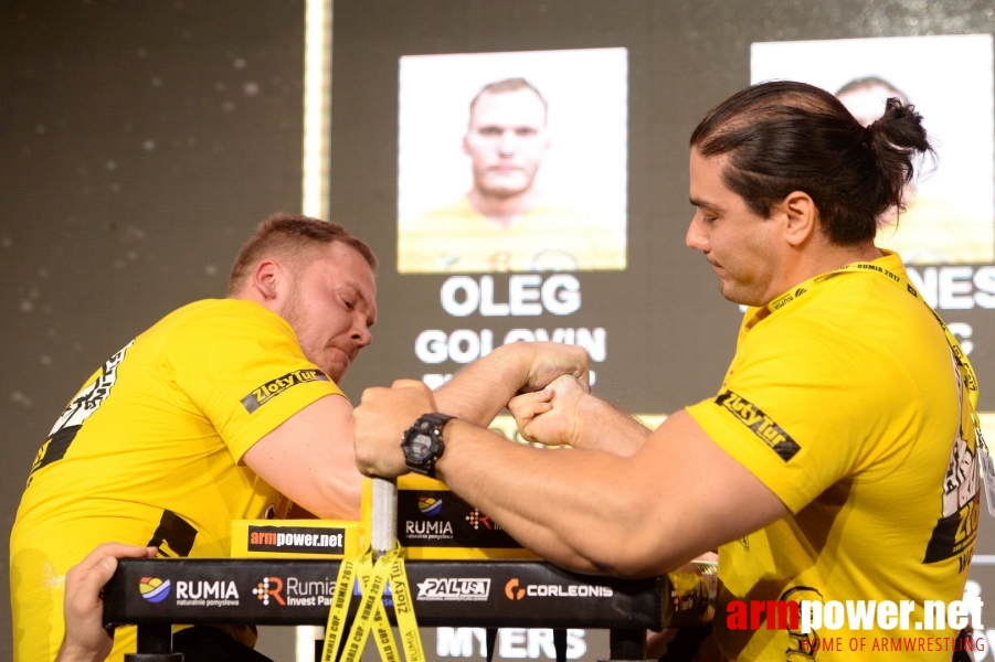 Zloty Tur 2017 - right hand eliminations # Siłowanie na ręce # Armwrestling # Armpower.net