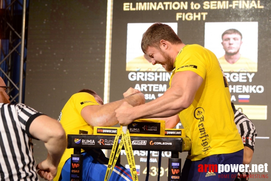 Zloty Tur 2017 - right hand eliminations # Armwrestling # Armpower.net