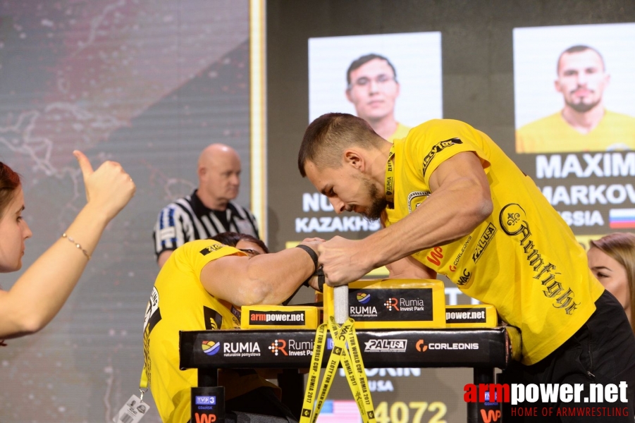 Zloty Tur 2017 - right hand eliminations # Armwrestling # Armpower.net