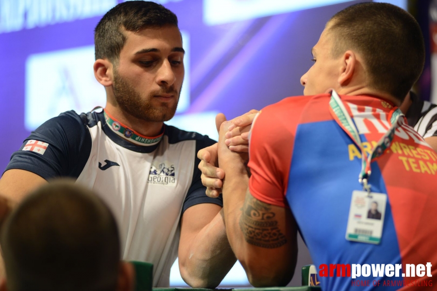 EuroArm2018 - day1 - juniors left hand # Siłowanie na ręce # Armwrestling # Armpower.net