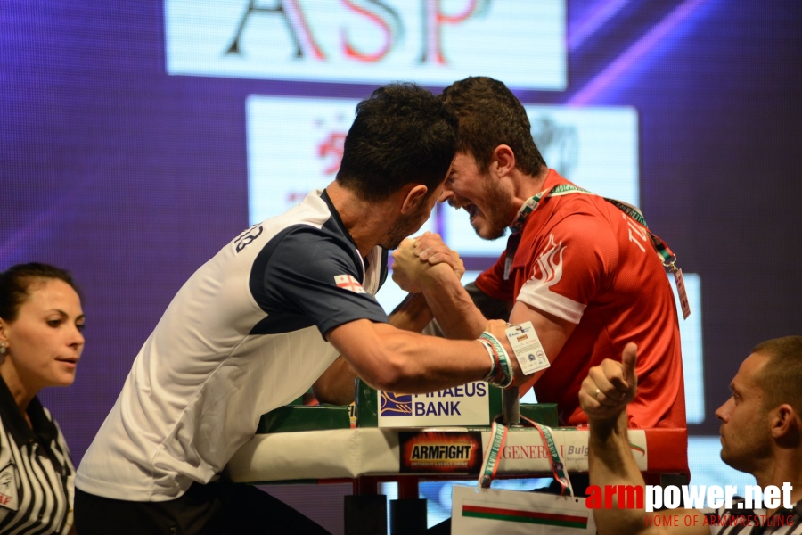 EuroArm2018 - day1 - juniors left hand # Armwrestling # Armpower.net