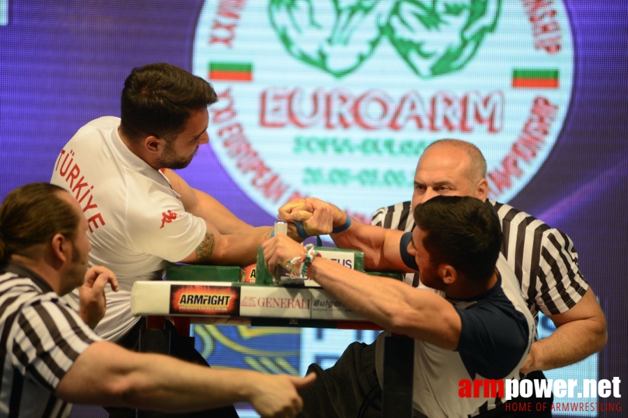 EuroArm2018 - day2 - juniors right hand # Armwrestling # Armpower.net