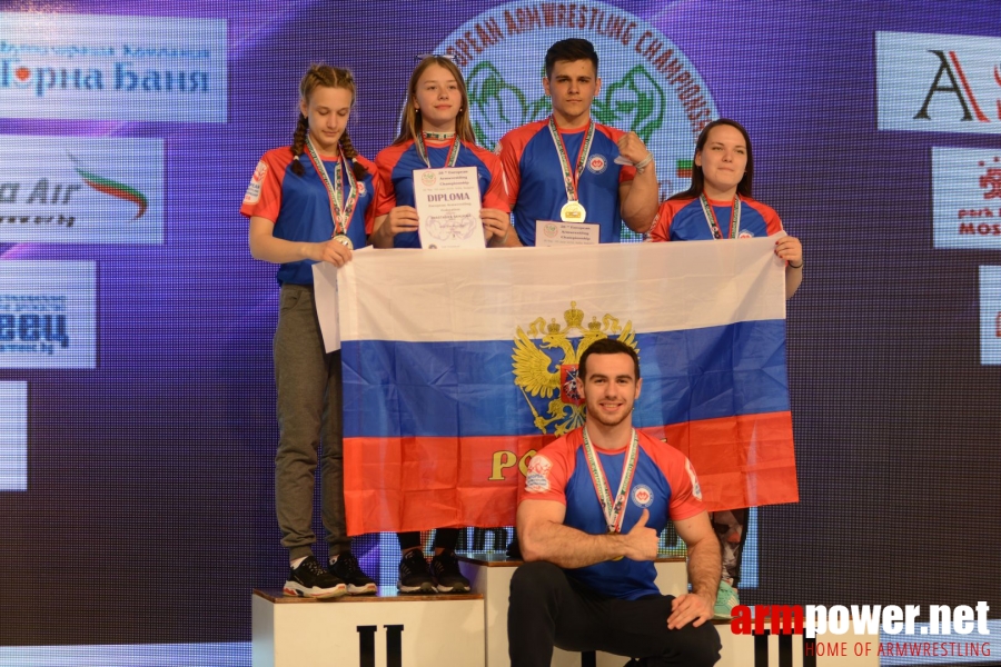 EuroArm2018 - day2 - juniors right hand # Siłowanie na ręce # Armwrestling # Armpower.net