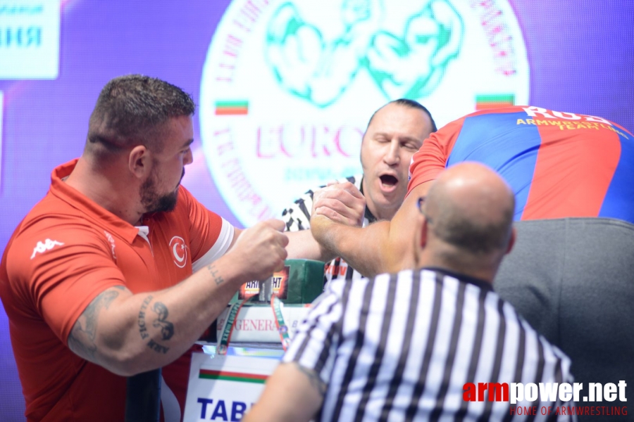 EuroArm2018 - day5 - seniors left # Armwrestling # Armpower.net