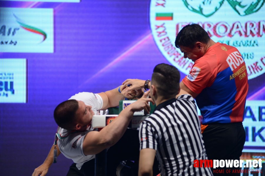 EuroArm2018 - day5 - seniors left # Armwrestling # Armpower.net