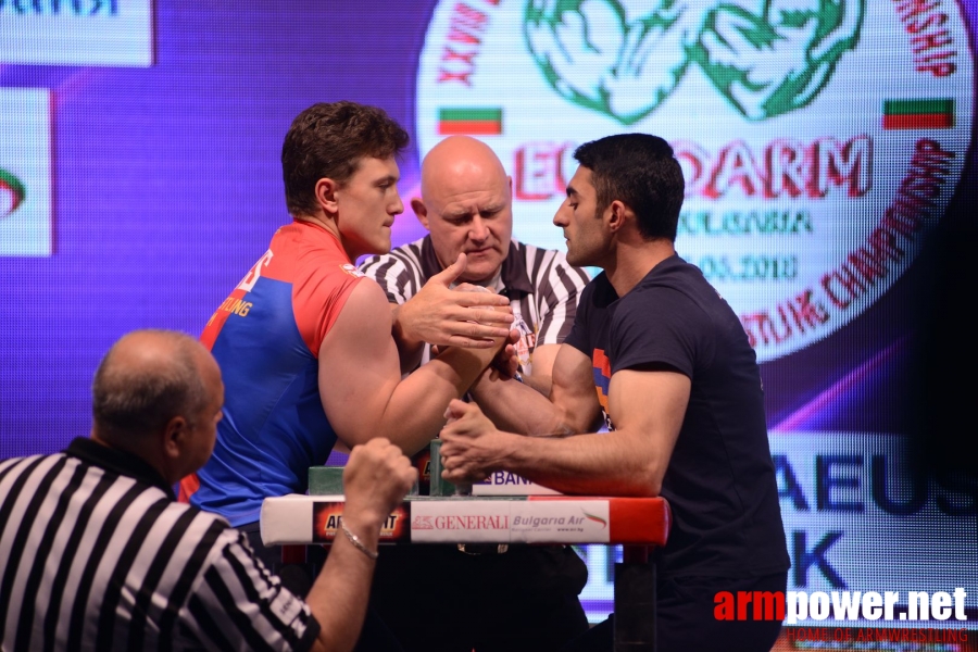 EuroArm2018 - day6 - seniors right # Armwrestling # Armpower.net